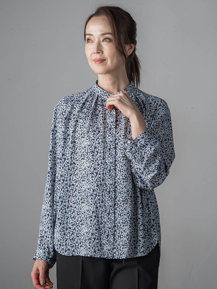 【大きいサイズ】くずしドットブラウス