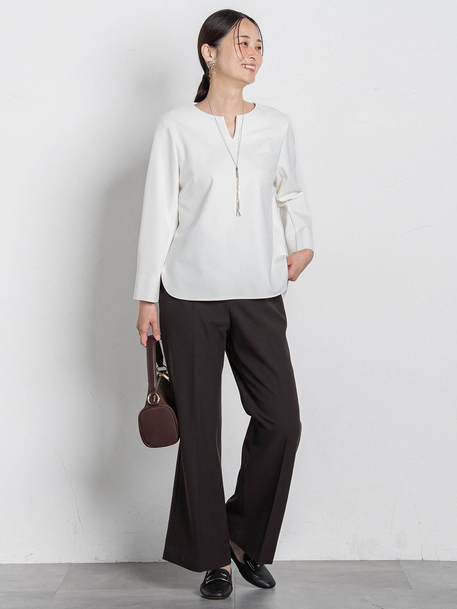 両面起毛キーネックブラウス＜WEB限定11号サイズ＞