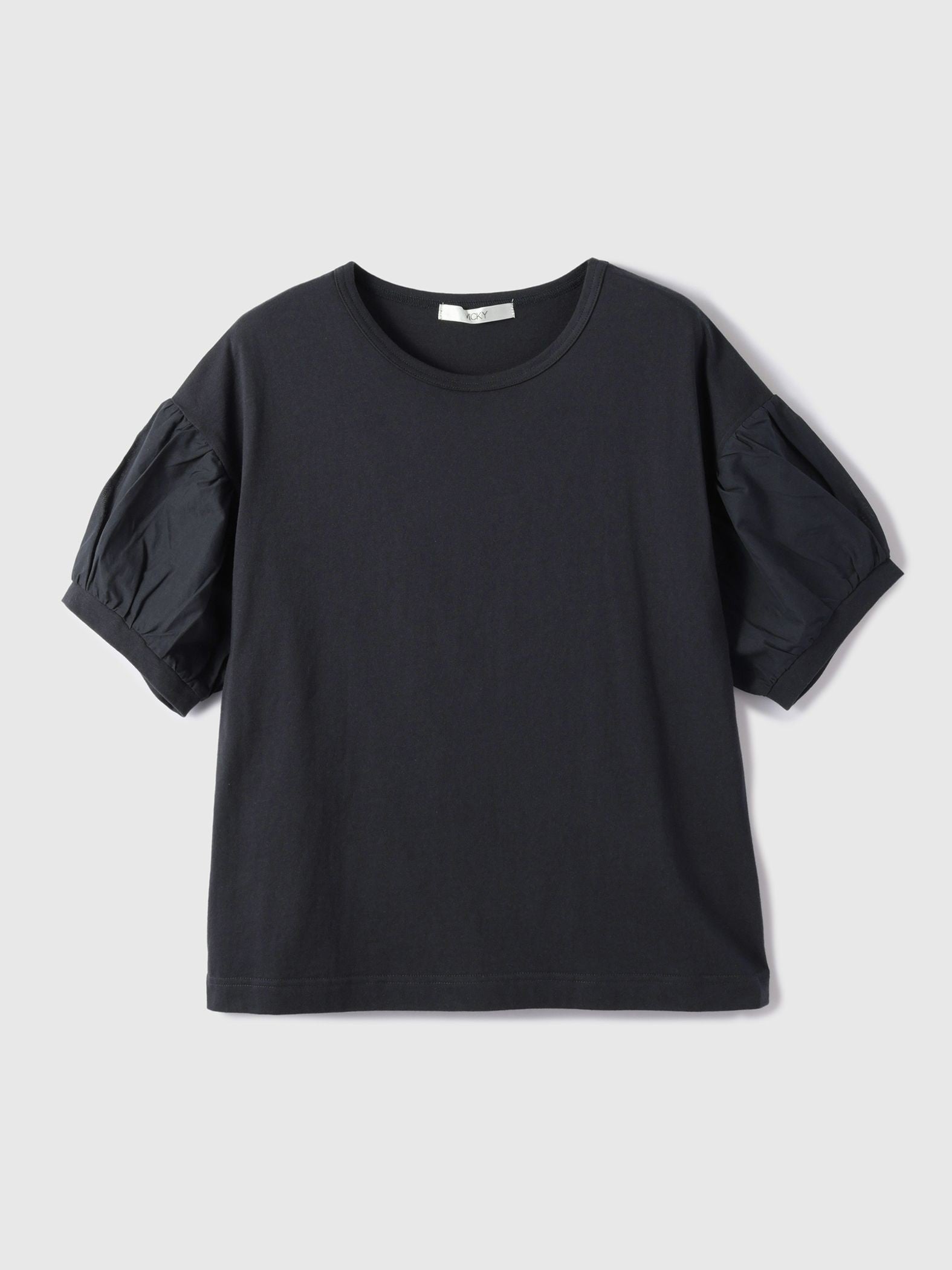 ボリュームスリーブプルオーバー