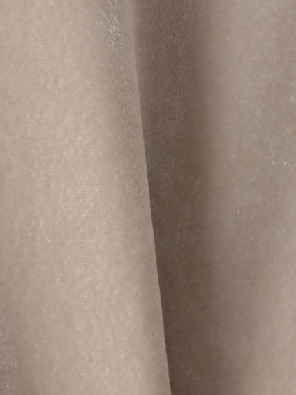 パフ袖ベロアカットソー