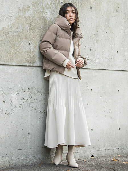 コンパクトシームレスダウンジャケット