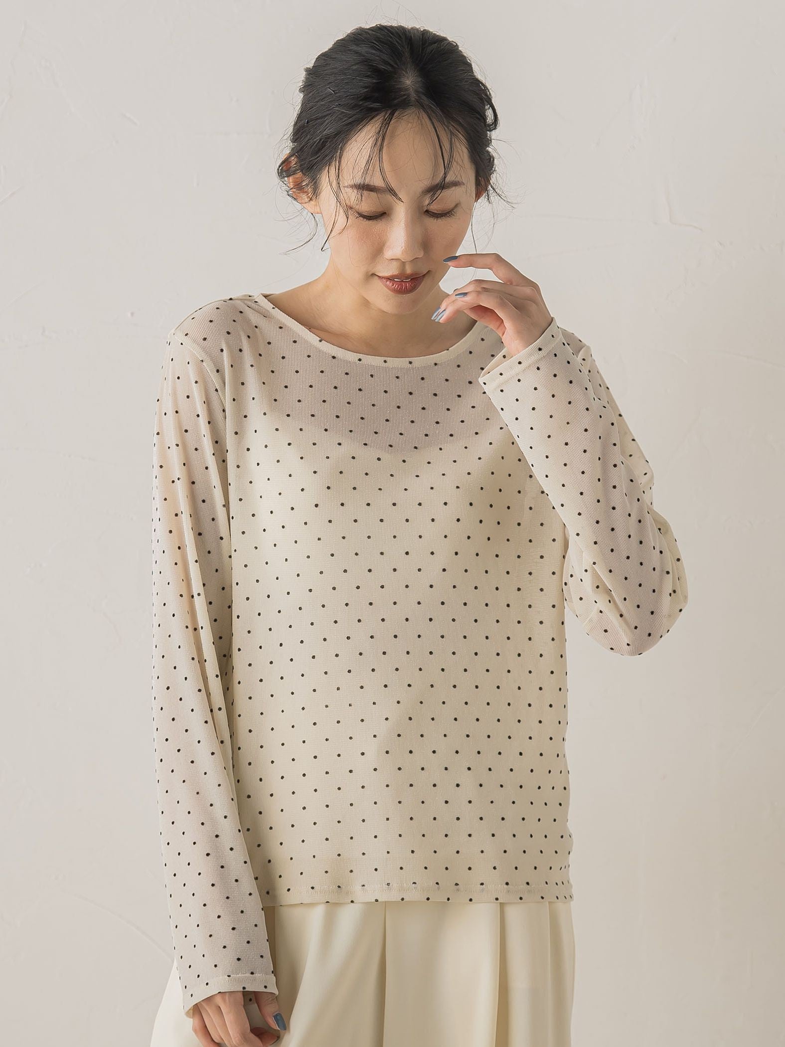 ラメフロッキードットプルオーバー≪手洗い可能≫