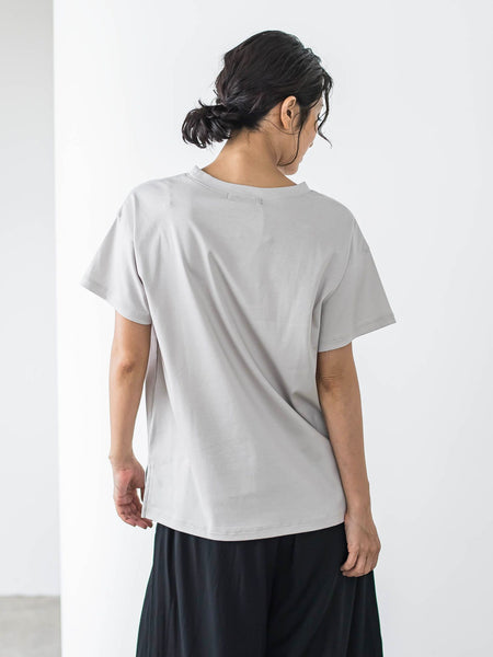 【J Lounge限定】la.f...ロゴTシャツ≪手洗い可能≫