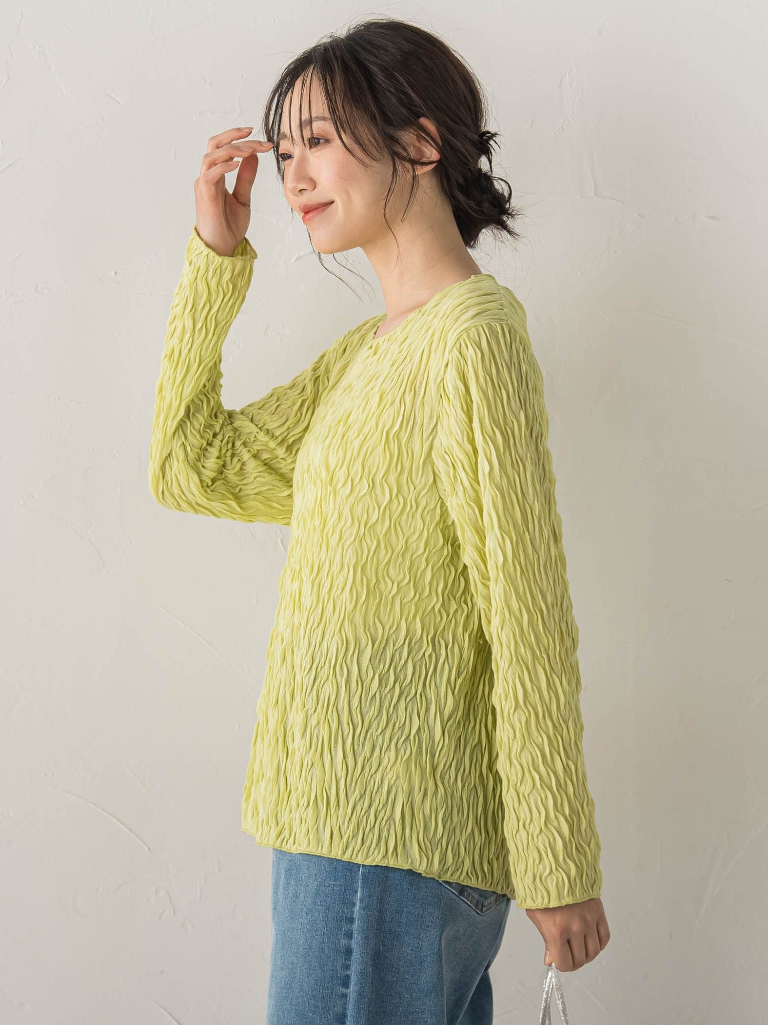 【WEB限定】フリルジャガードクルーネックプルオーバー