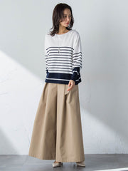 バックボタンデザインニット