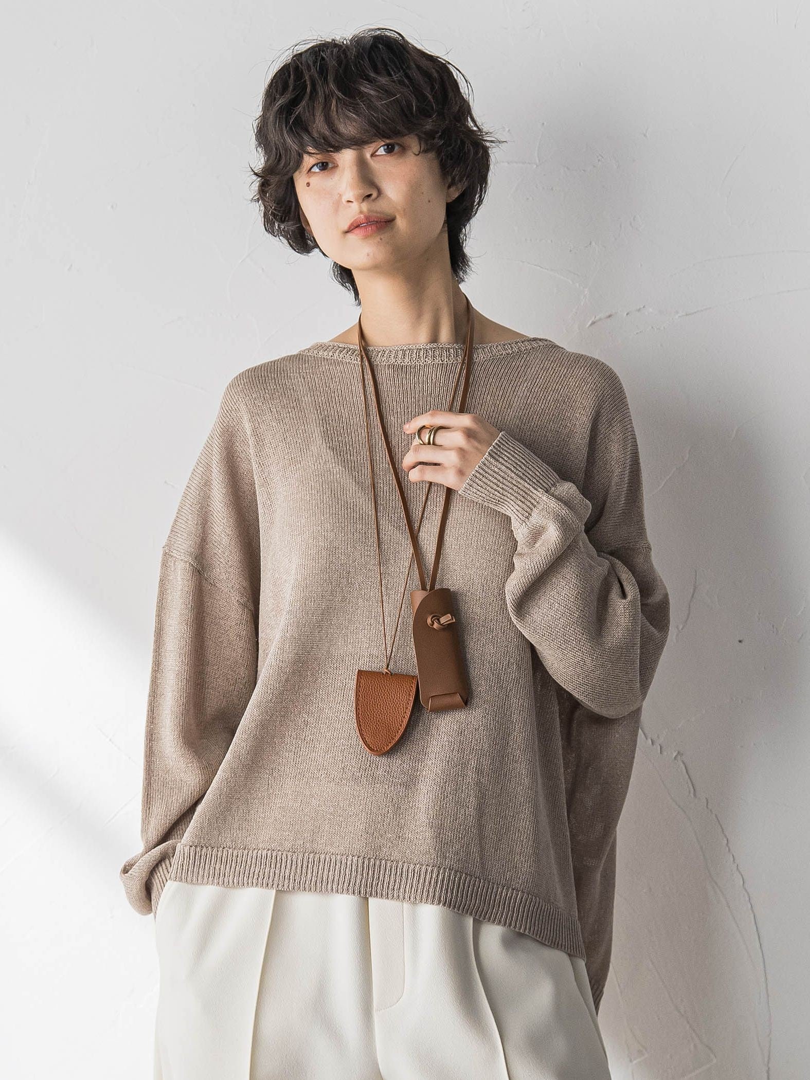 ペーパーブレンドルーズニットプルオーバー