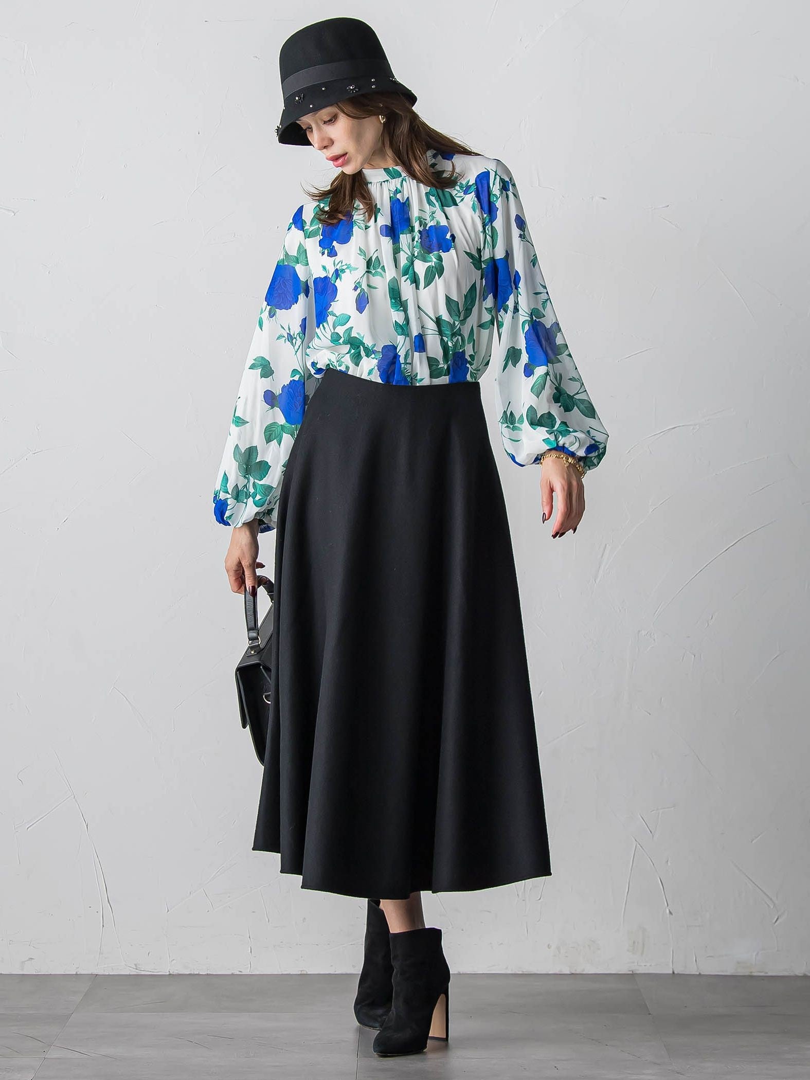 メルトンサーキュラースカート