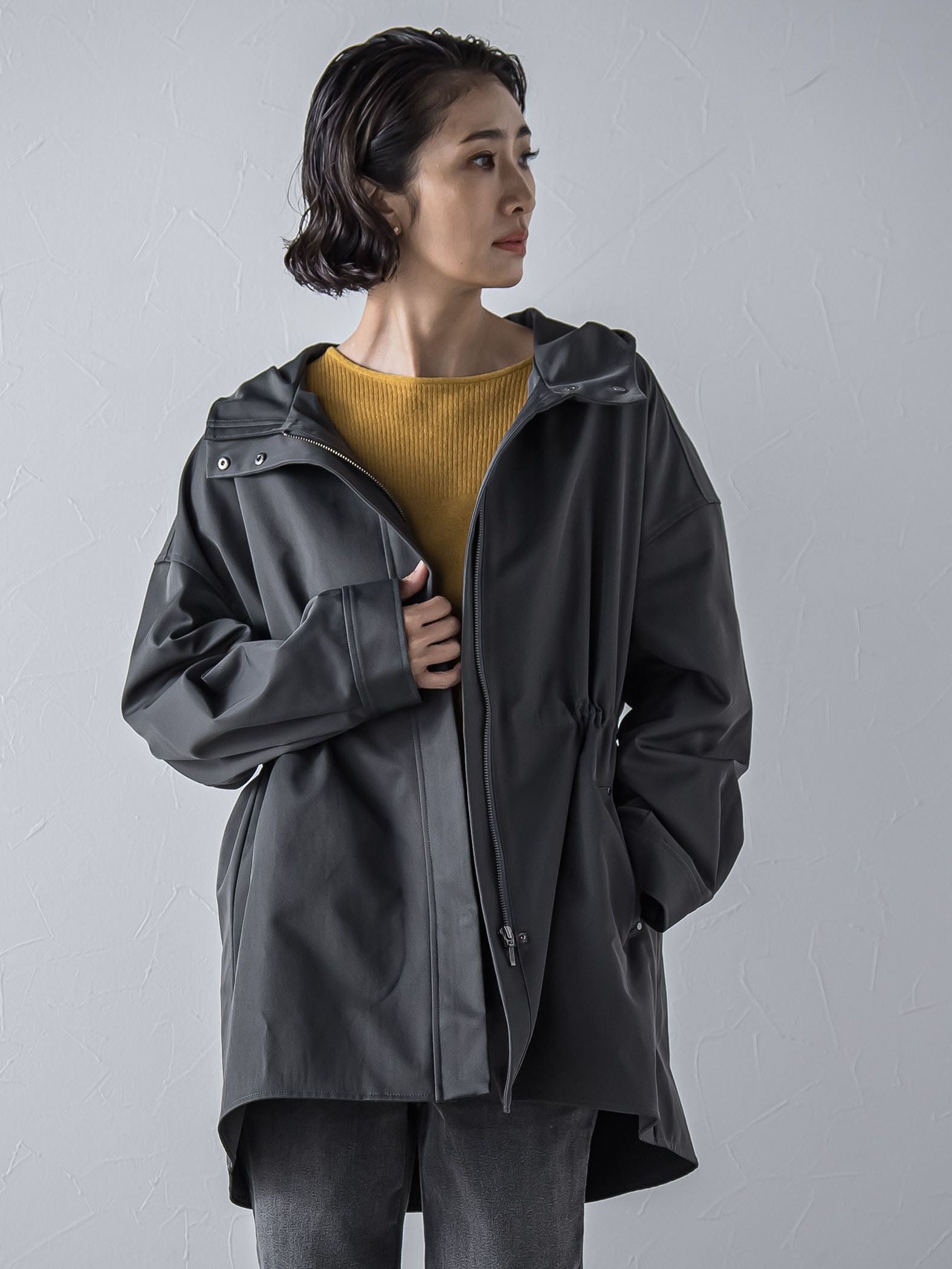 ”シルエットの変化が楽しめる”ストレッチマウンテンパーカー