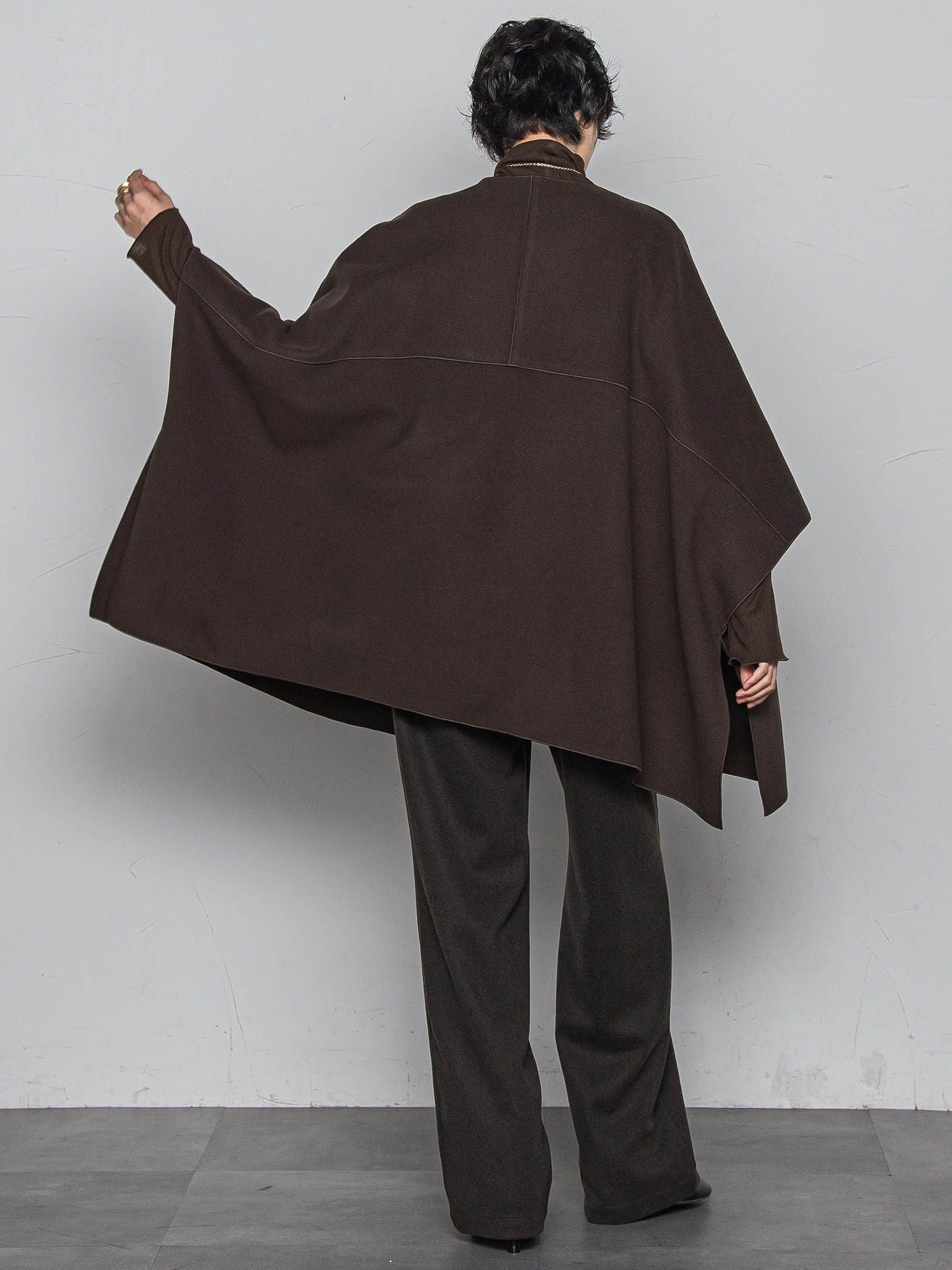 ニット両面パイルノーカラーポンチョ