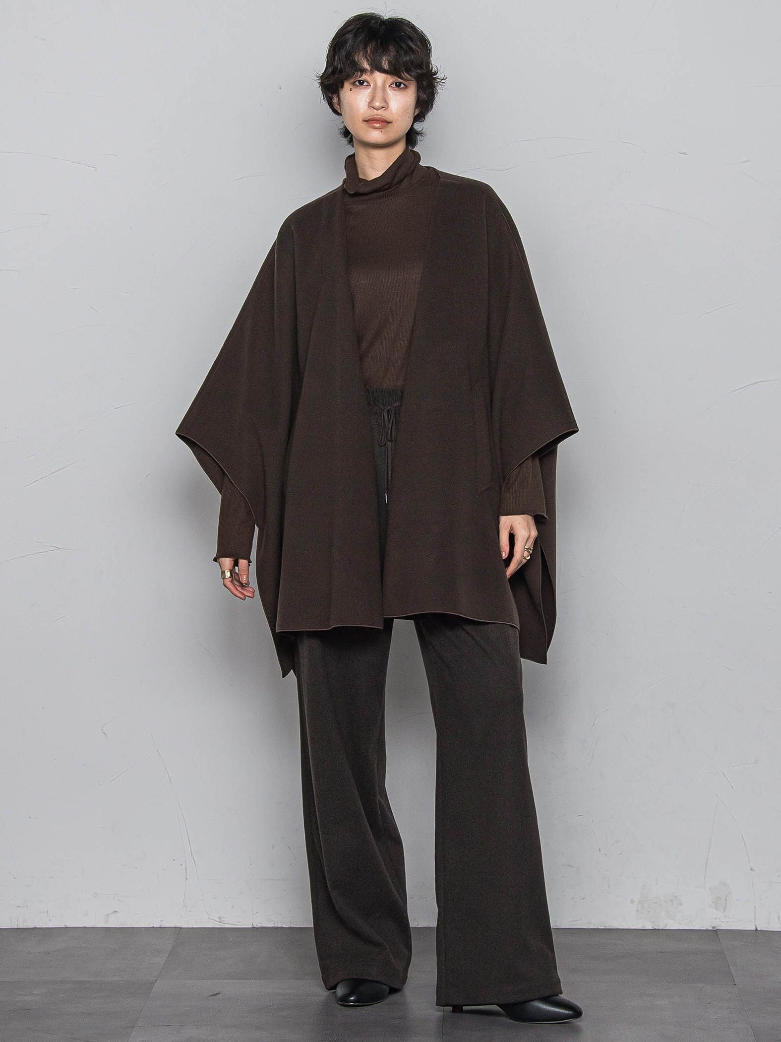 ニット両面パイルノーカラーポンチョ