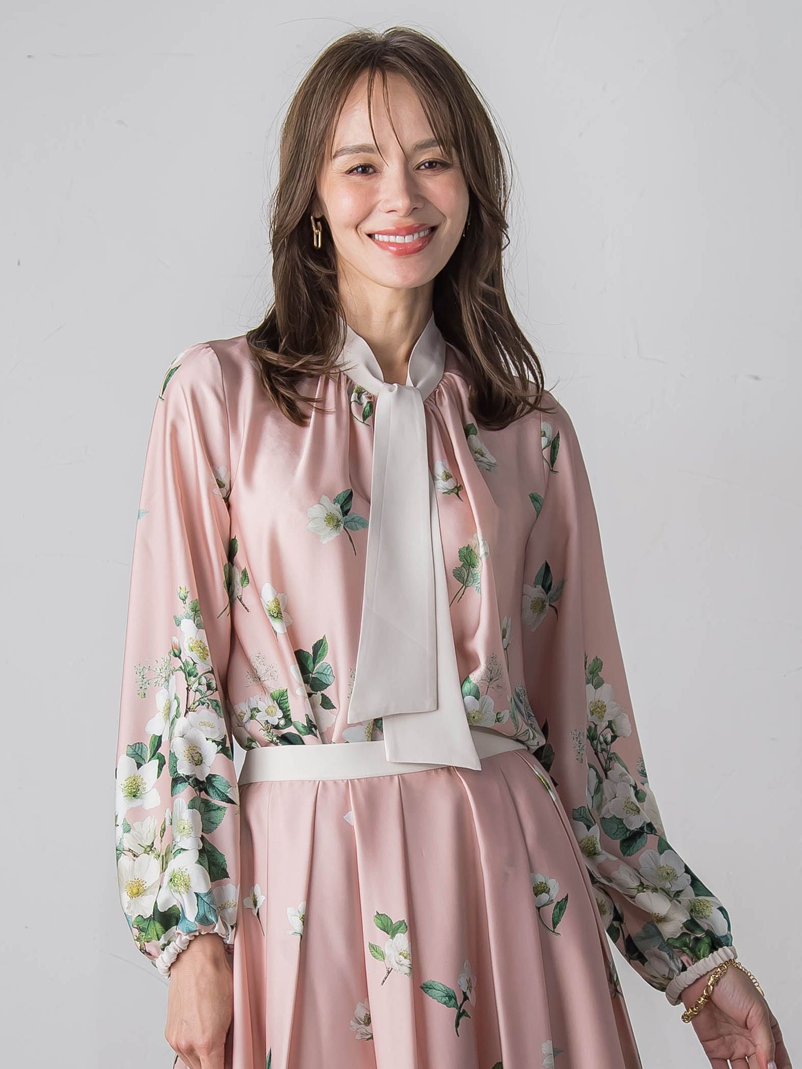 クリスマスローズブラウス