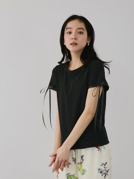 サテンリボンスリーブプルオーバー