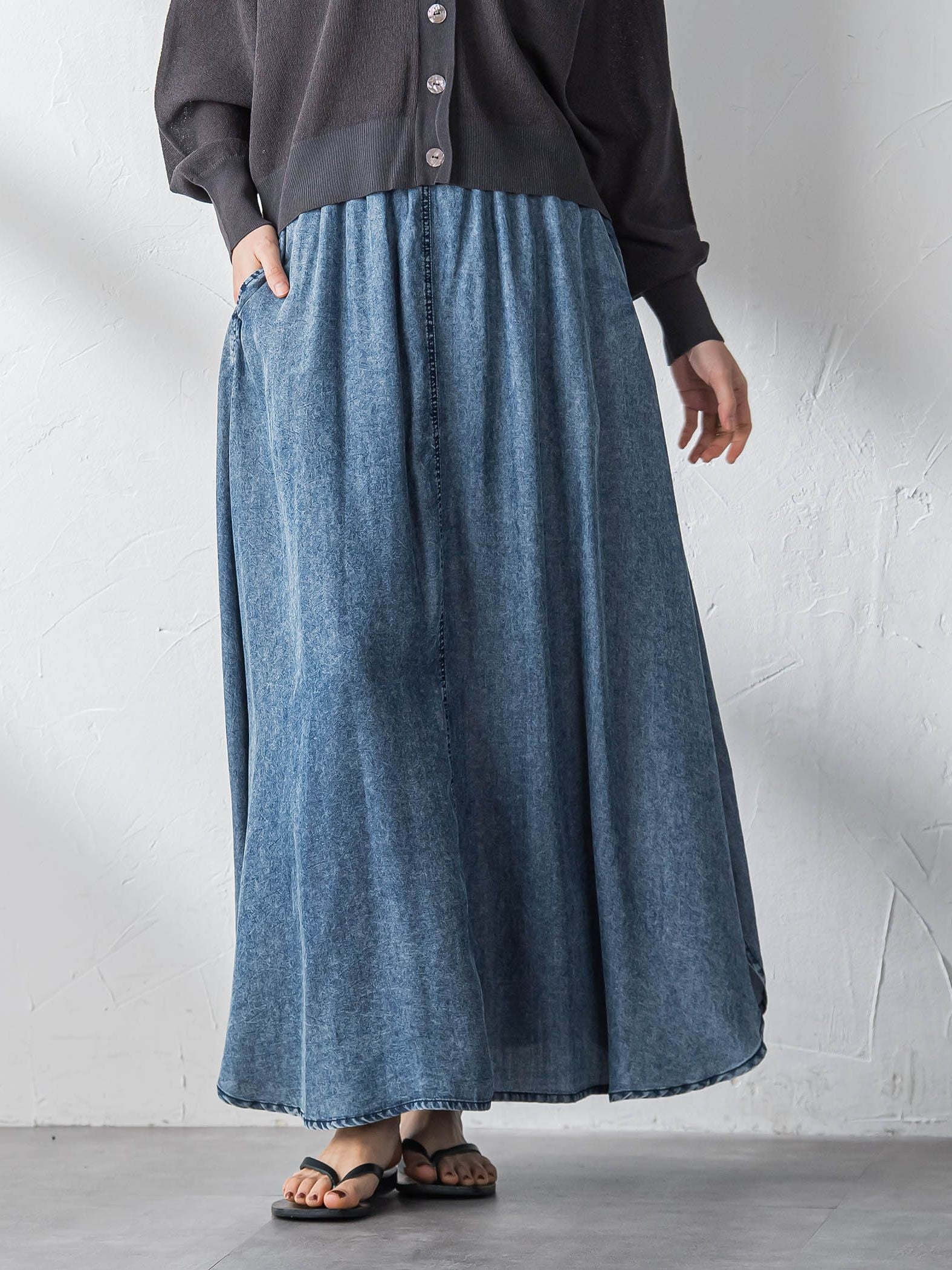 ゆれるデニムサークルスカート