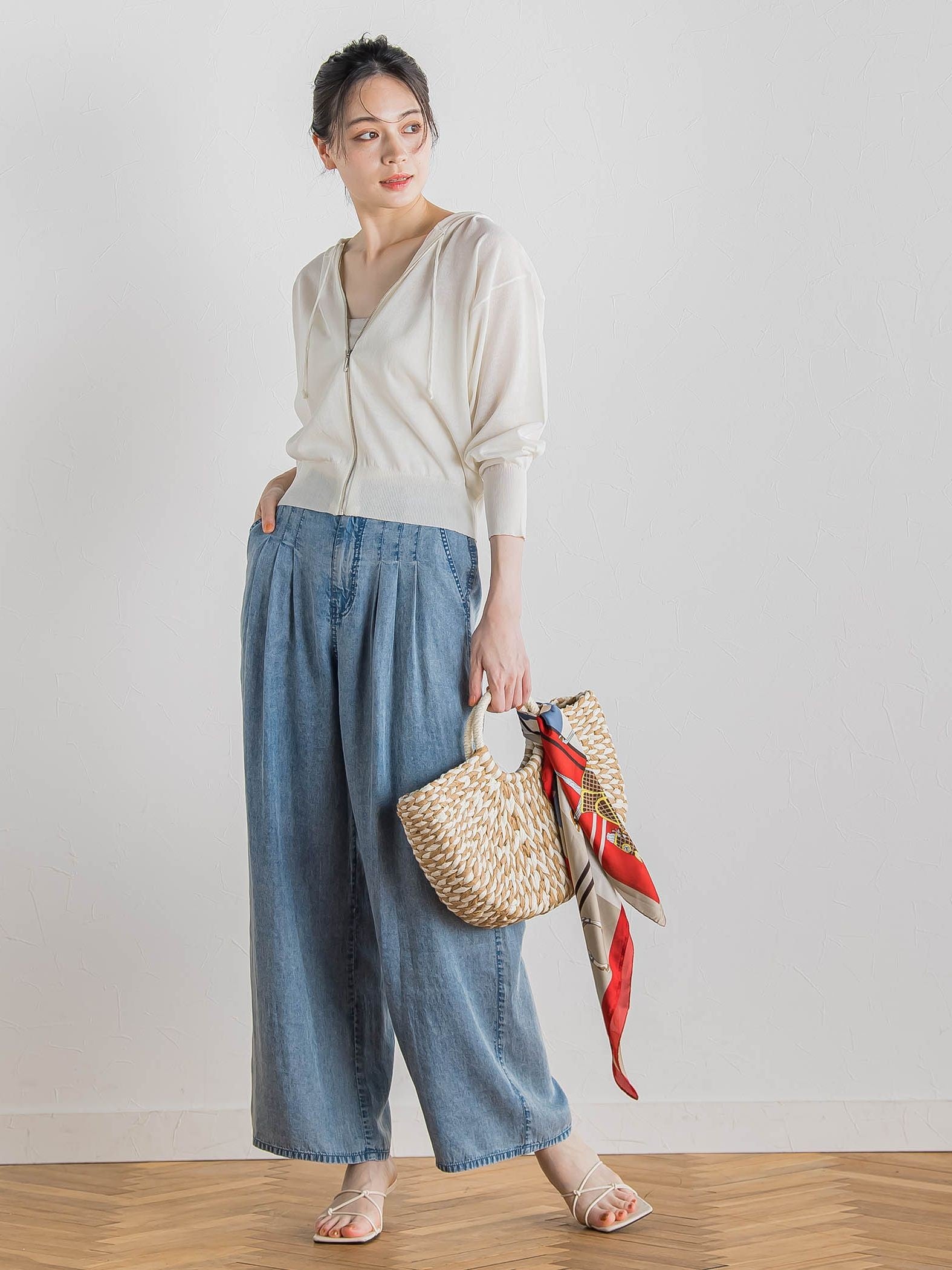 バイオシルクパウダー加工ワイドパンツ≪洗濯機で洗える≫