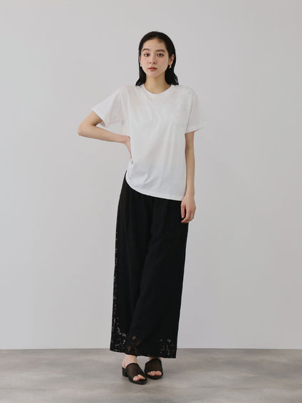 チュールフラワーモチーフプルオーバー