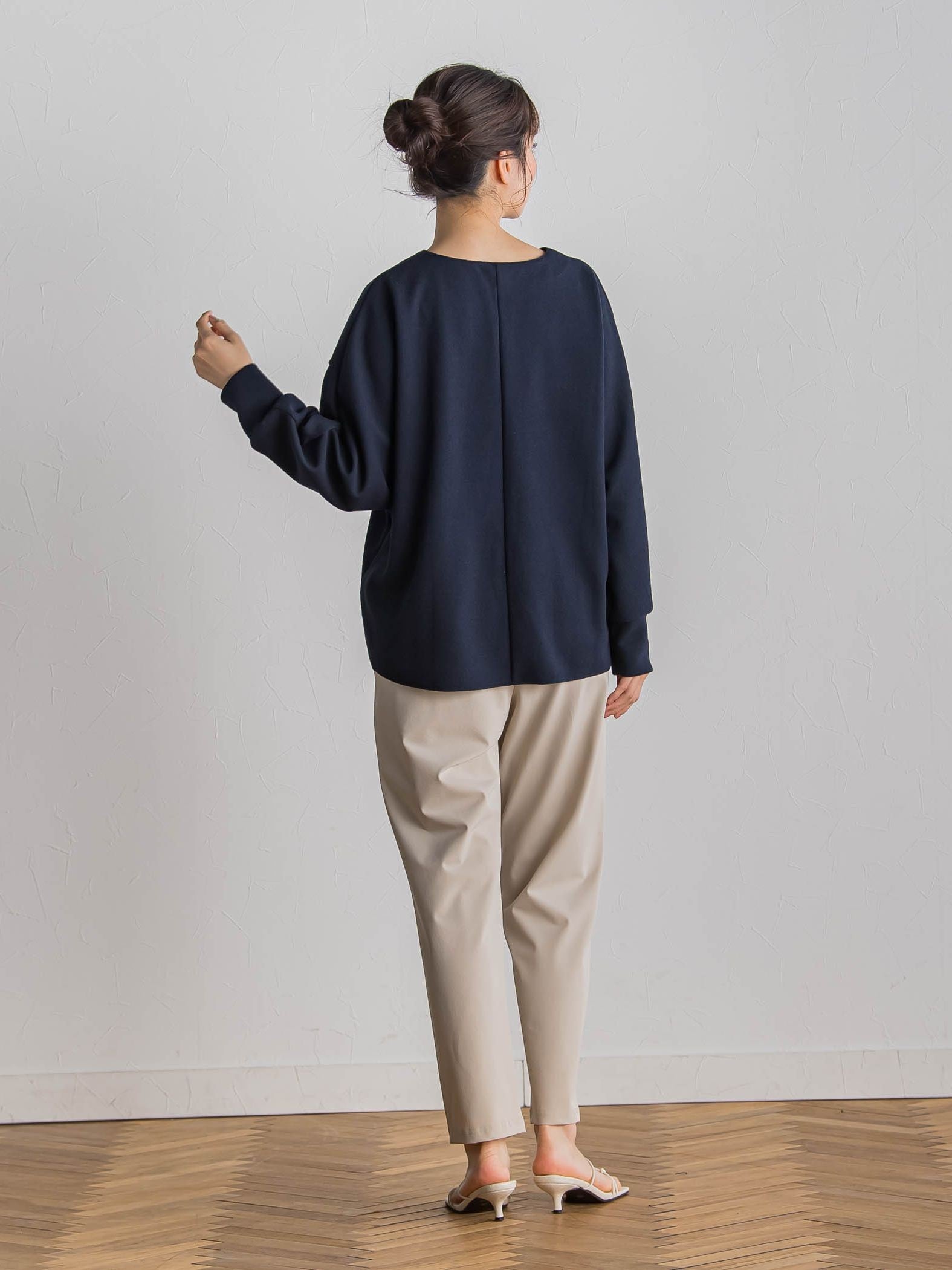 【WEB限定】サークルストレッチテーパードパンツ≪洗濯機で洗える≫