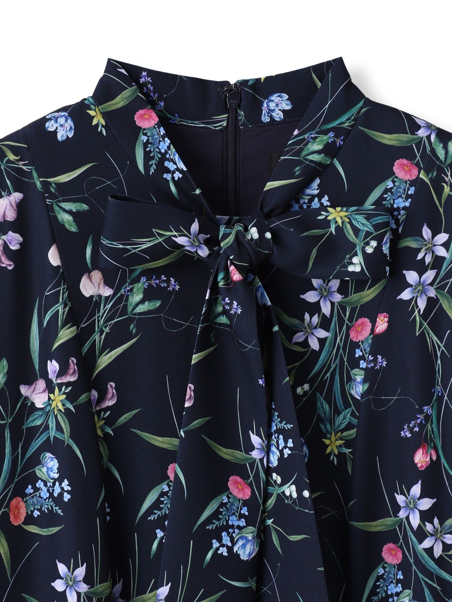 ウィンターフラワープリントワンピース