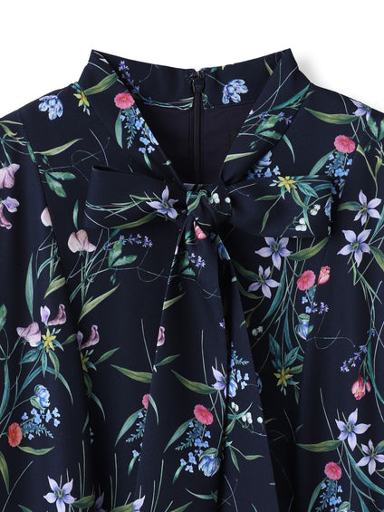 ウィンターフラワープリントワンピース