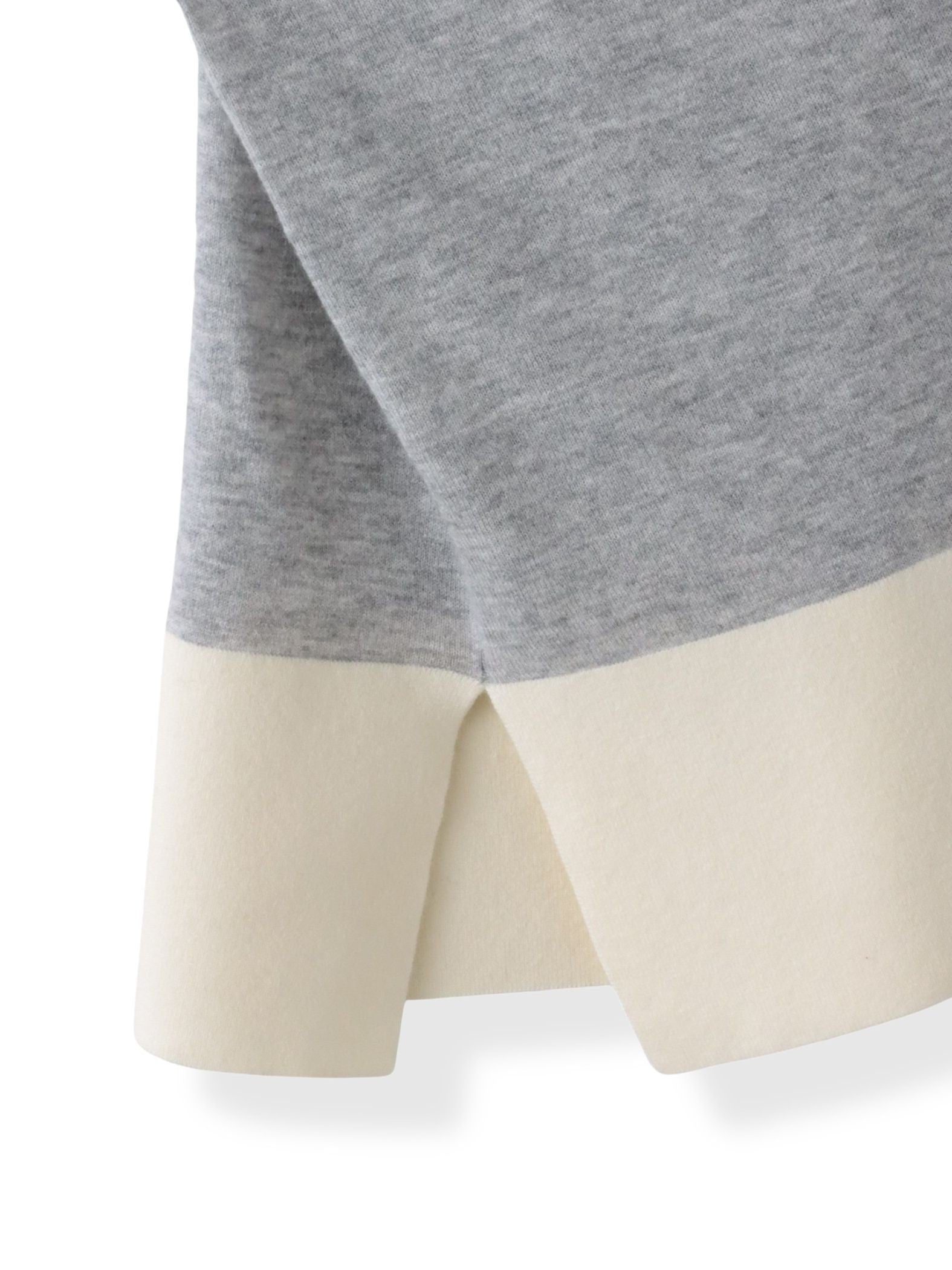 【新色追加】ファインウールハイネックニット