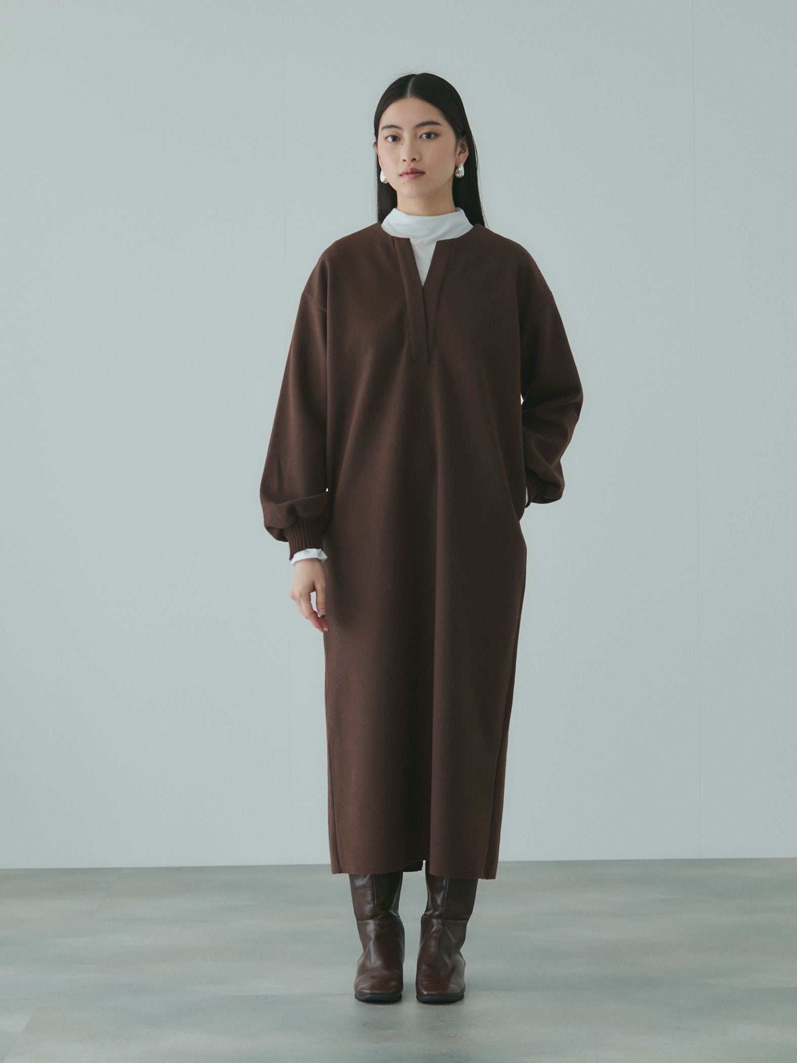 ソフトニットメルトンキーネックワンピース≪手洗い可能≫