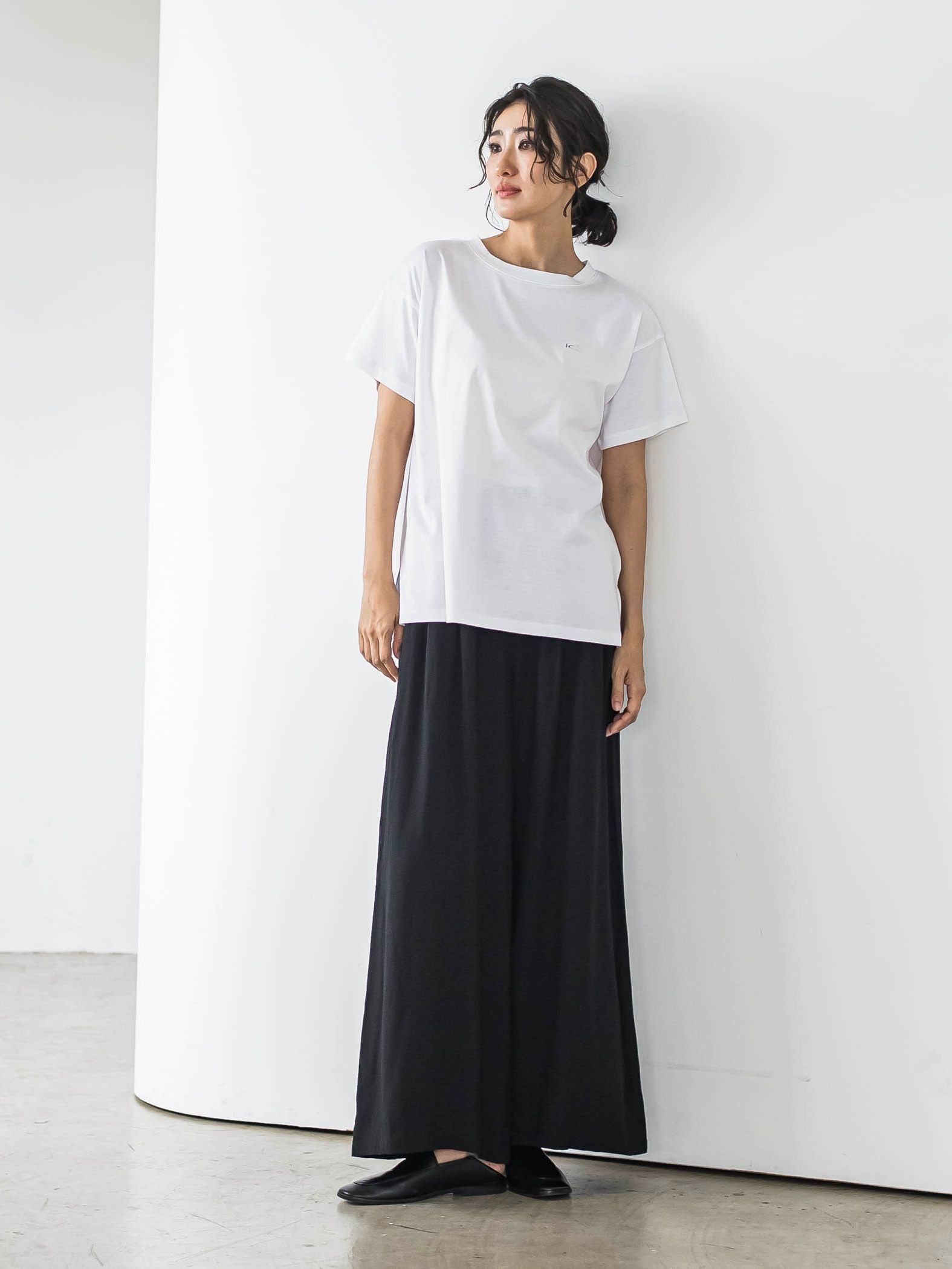 【J Lounge限定】la.f...ロゴTシャツ≪手洗い可能≫