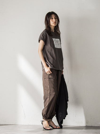 【WEB限定】スクエア箔オーバーサイズTシャツ≪手洗い可能≫