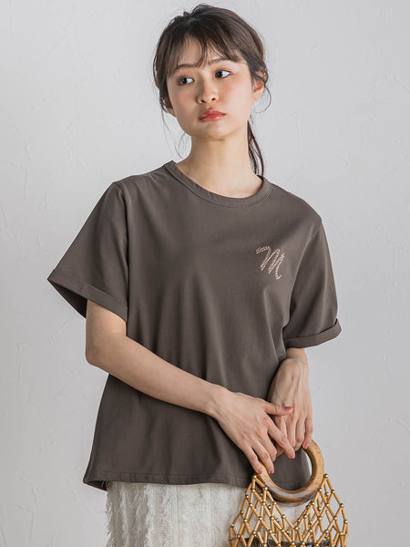 ロゴブローチ風Tシャツ≪手洗い可能≫