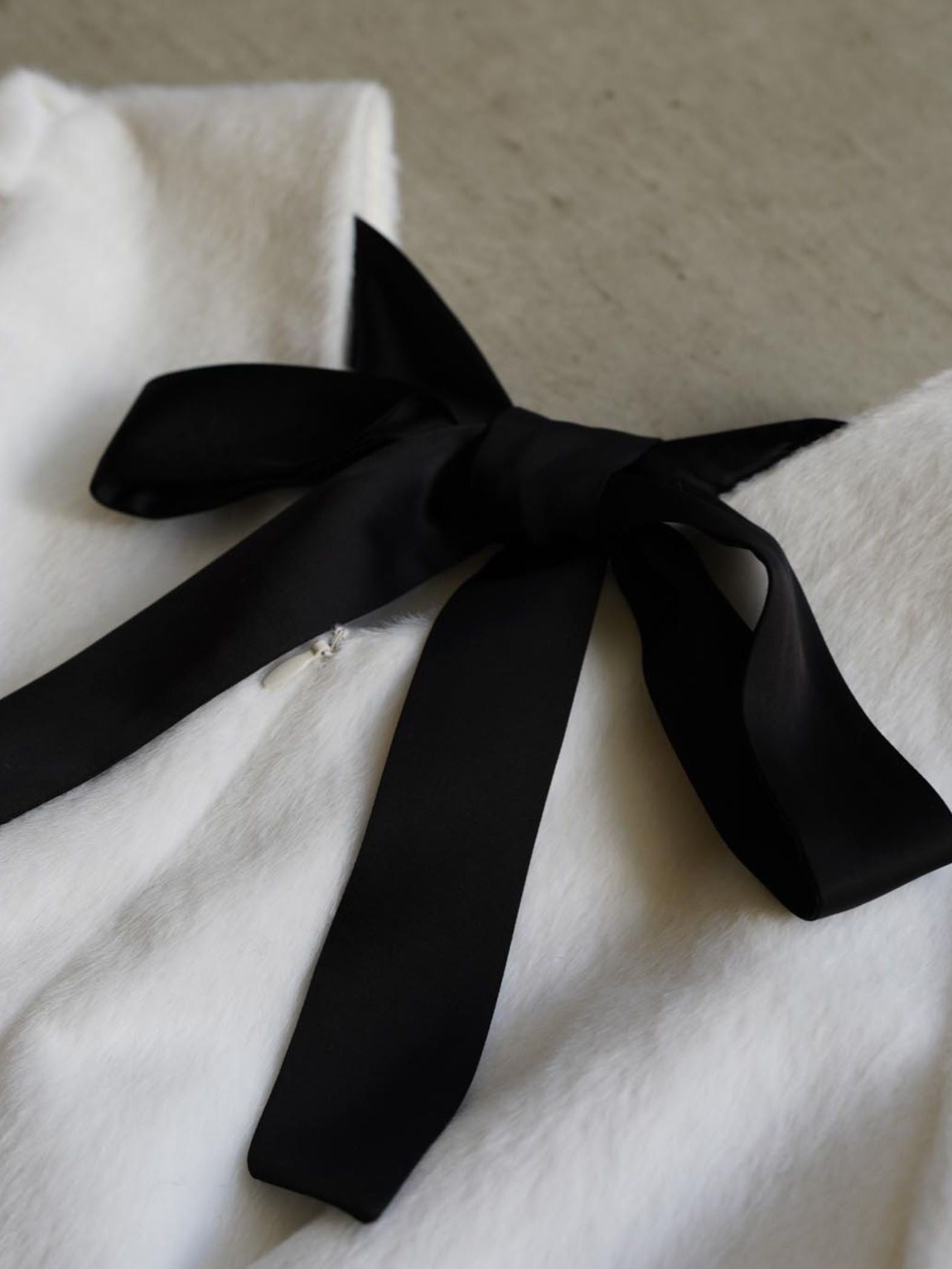 Back Ribbon shaggy One-Piece≪手洗い可能≫