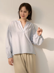 ブロードストライプキーネックブラウス