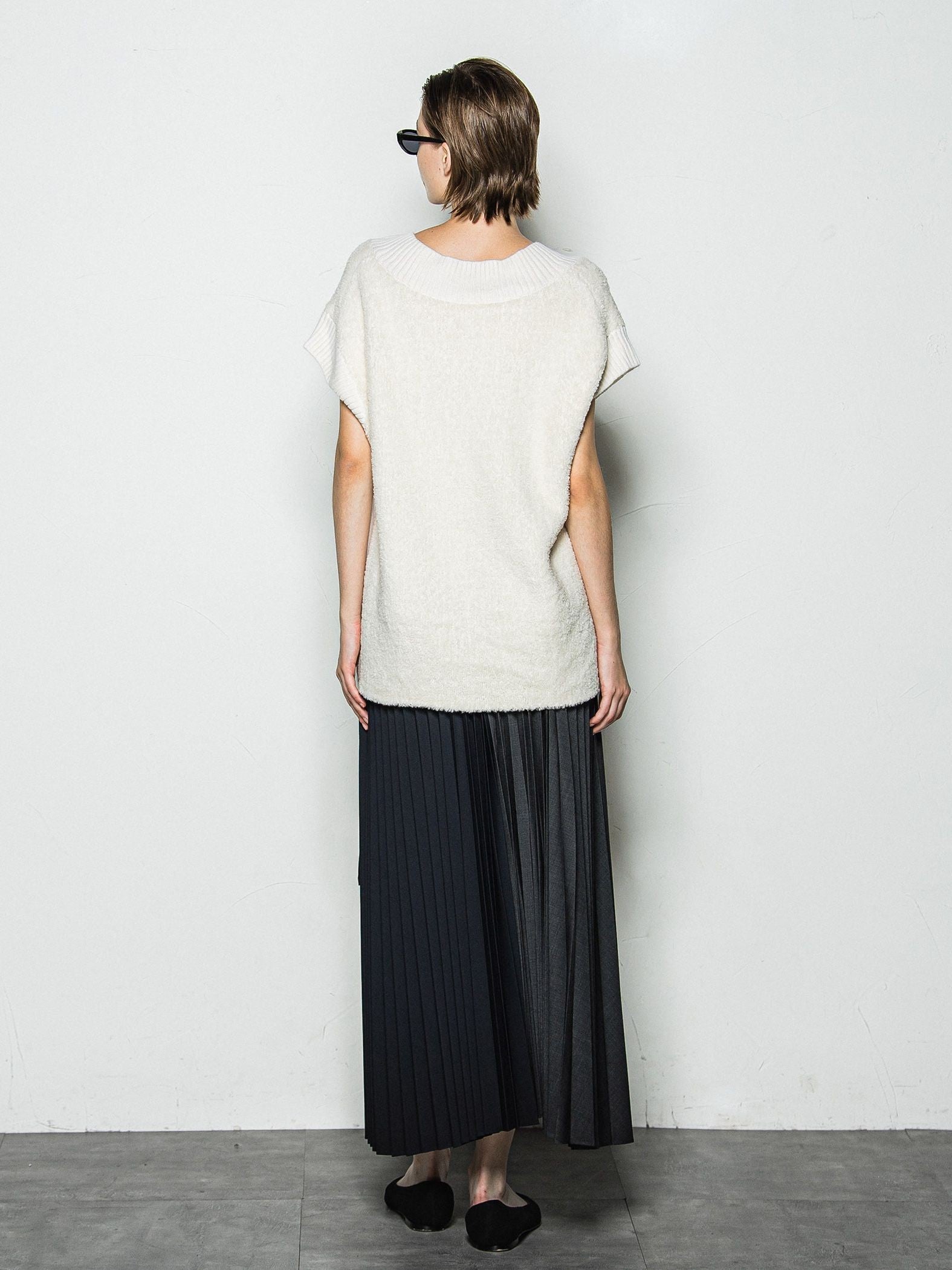 TUSCANAニットベスト