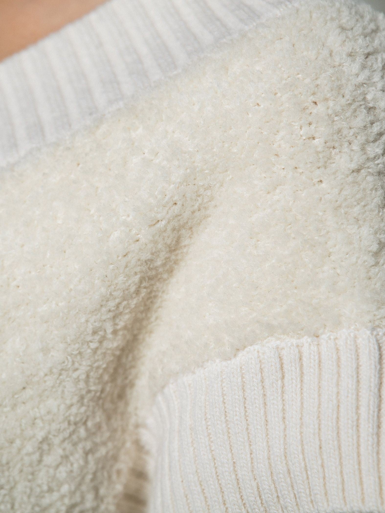 TUSCANAニットベスト