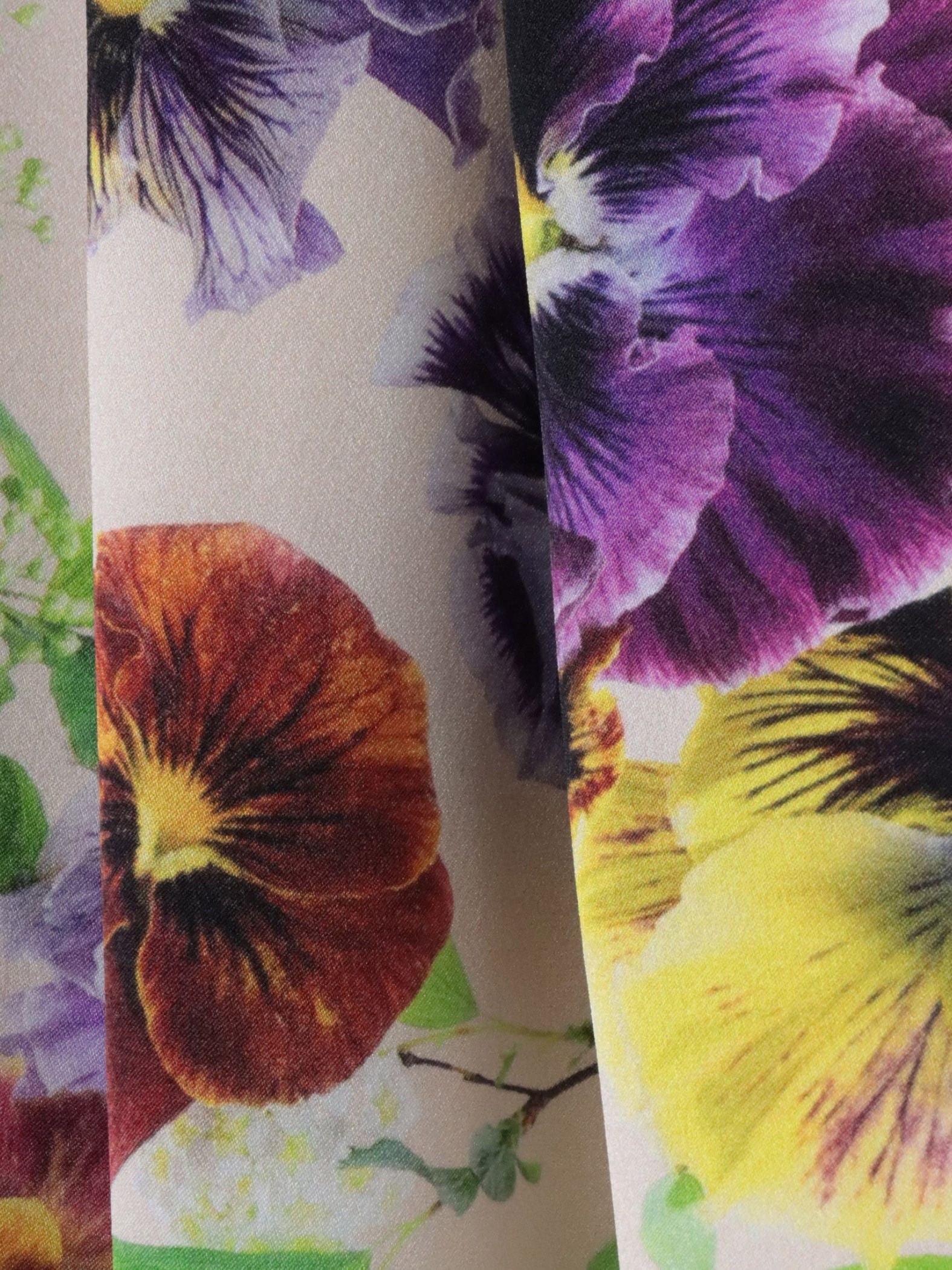 【KEITA KAWASAKI × Viaggio Bluコラボ】パンジープリントスカート