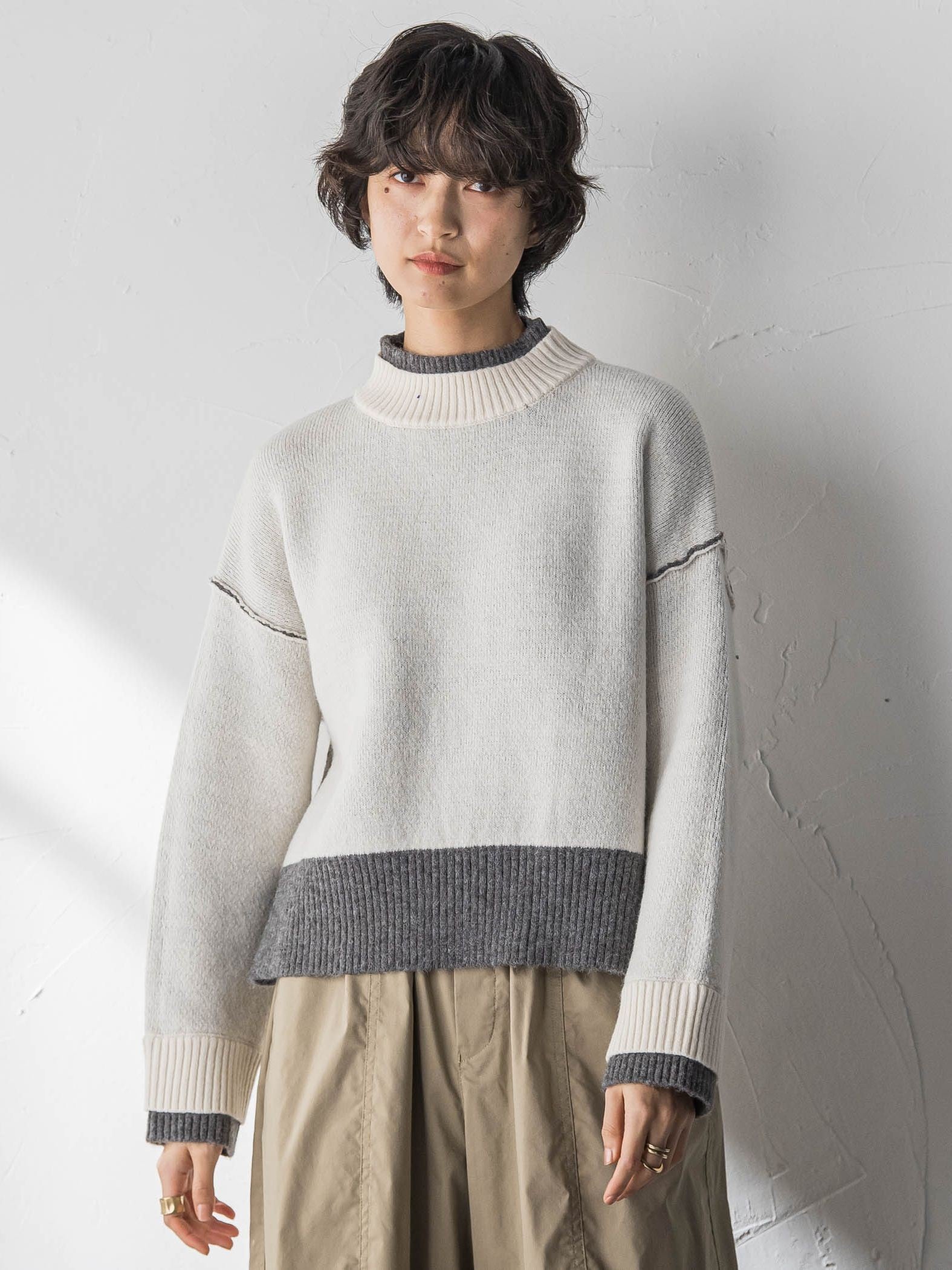 【WEB限定】ハイネック配色ニット≪手洗い可能≫