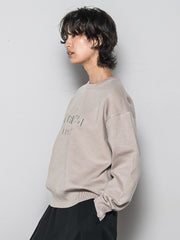 【WEB限定】刺繍ロゴニットプルオーバー≪洗濯機で洗える≫