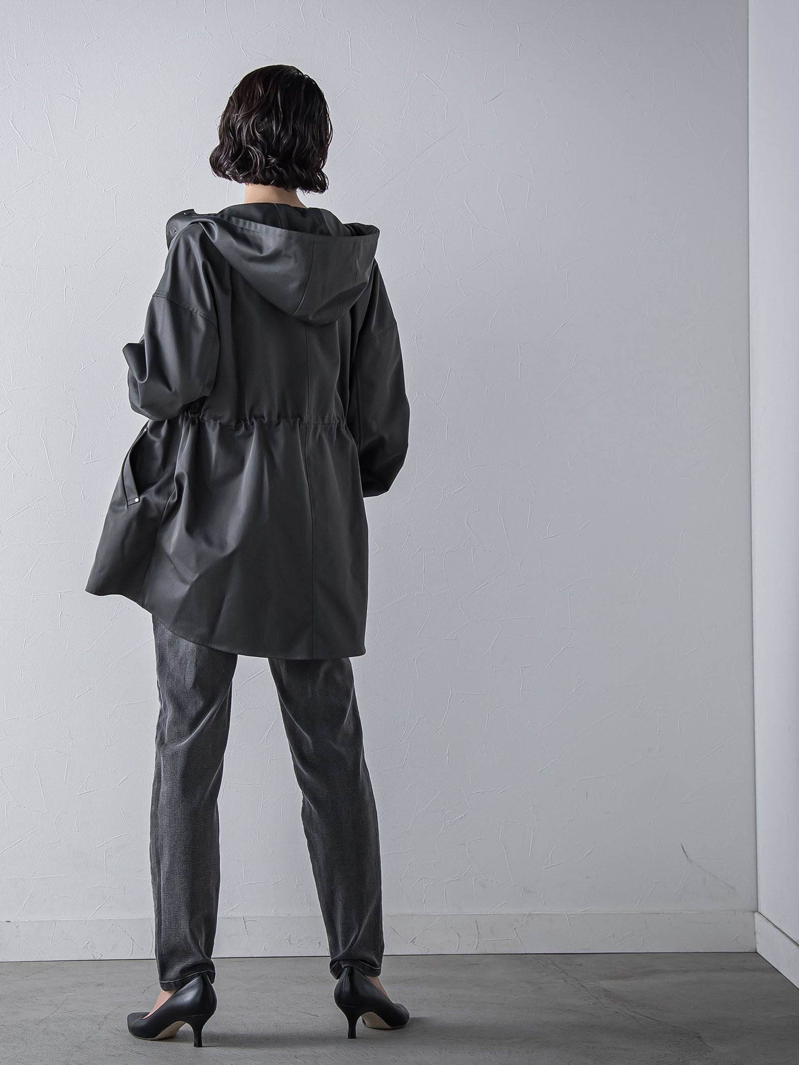 ”シルエットの変化が楽しめる”ストレッチマウンテンパーカー