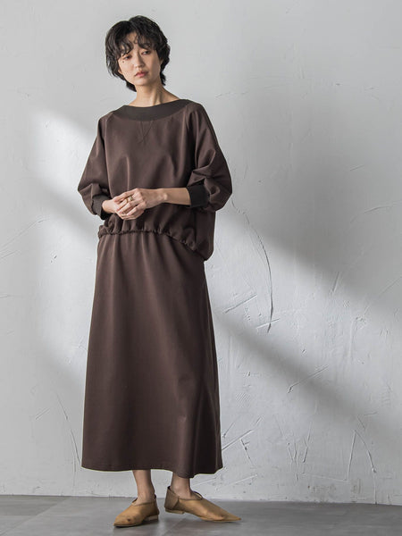 ボートネックドロストヘムスカートセットアップ