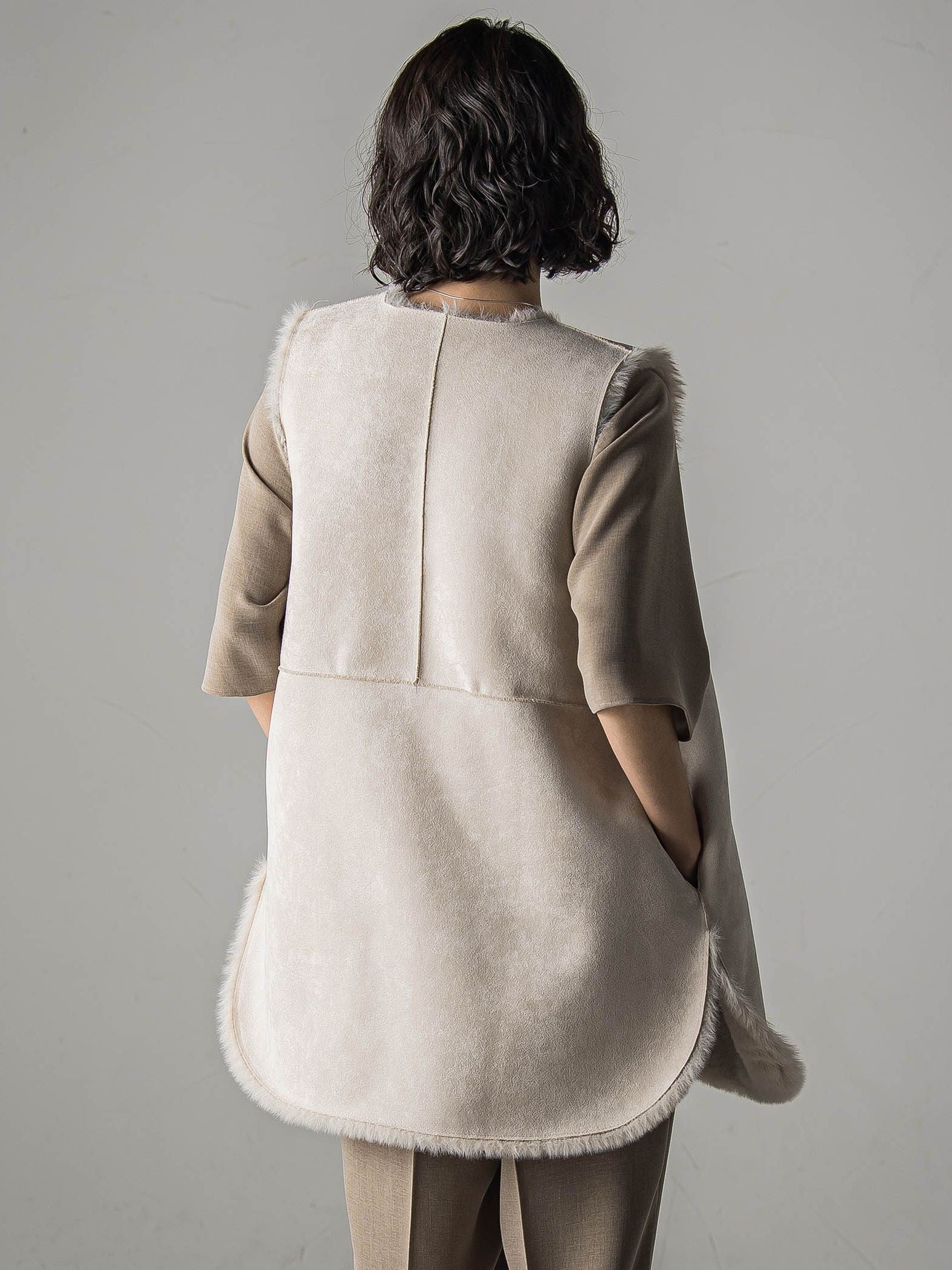 【biyori】”表も裏も主役”リバーシブルフェイクファーベスト