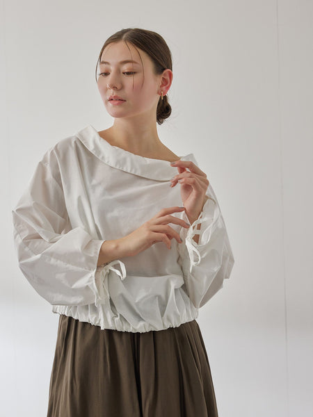 ギャザースリーブボートネックブラウス≪洗濯機で洗える≫
