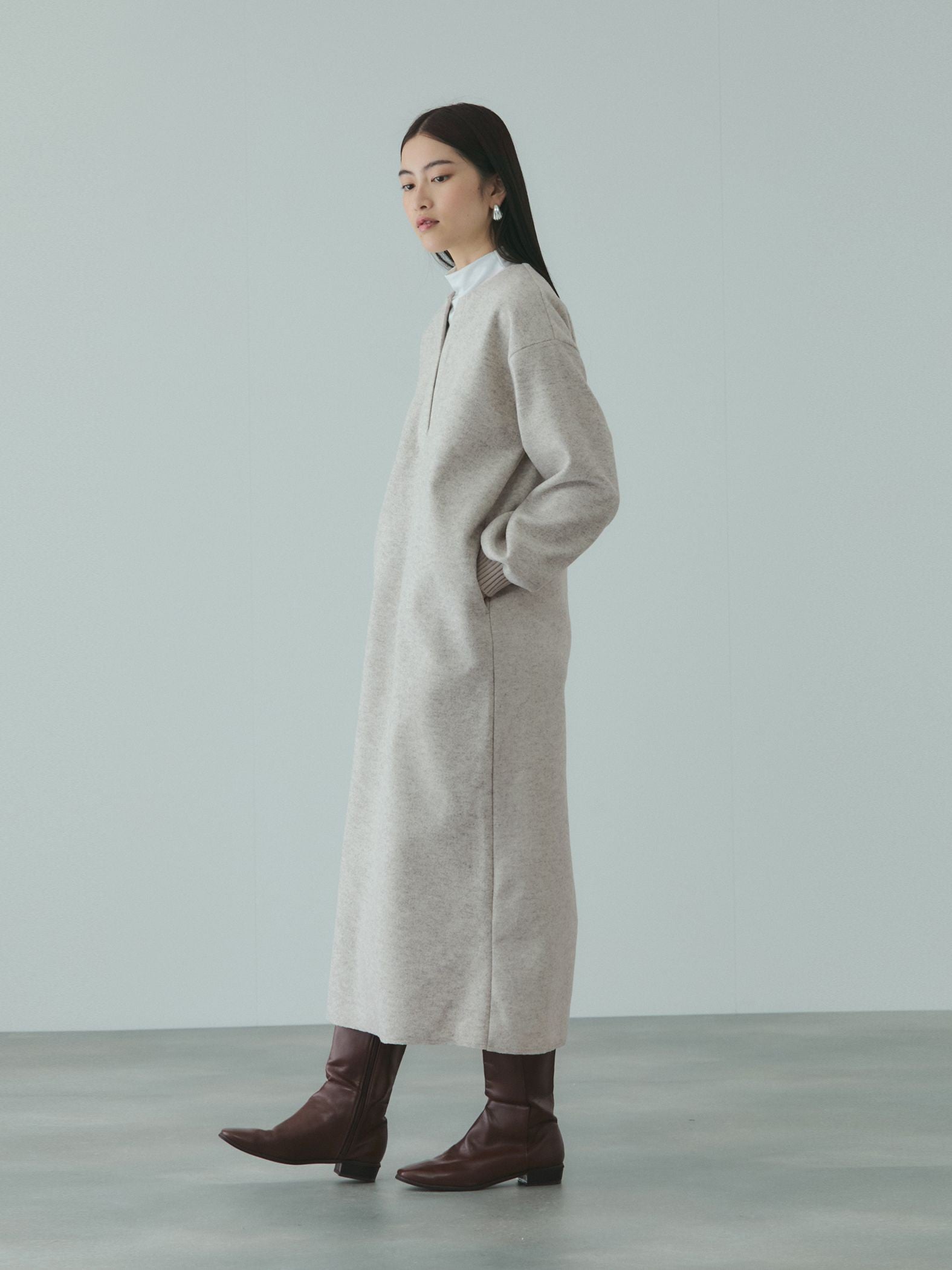 ソフトニットメルトンキーネックワンピース≪手洗い可能≫