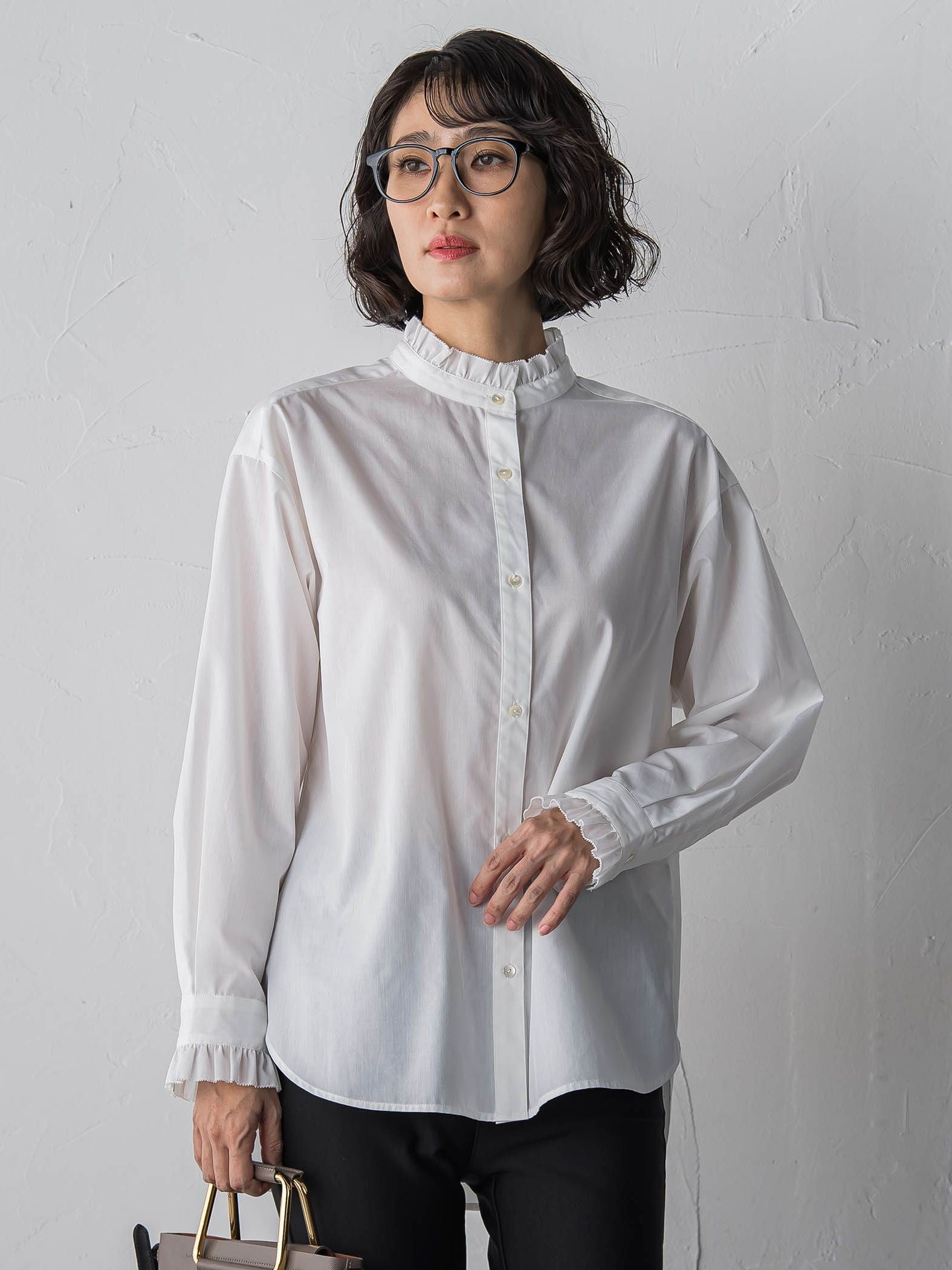 ネックフリルブラウス