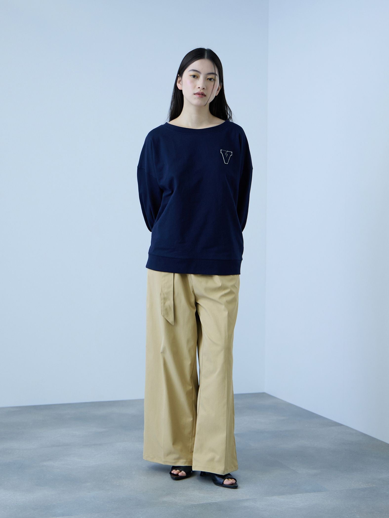 【大人の抜け感】ツイルチノワイドパンツ