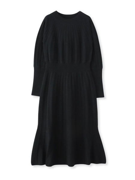 ニットワンピース