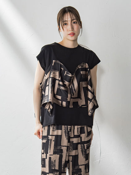 【WEB限定】配色スカーフプリントカットソー≪洗濯機で洗える≫