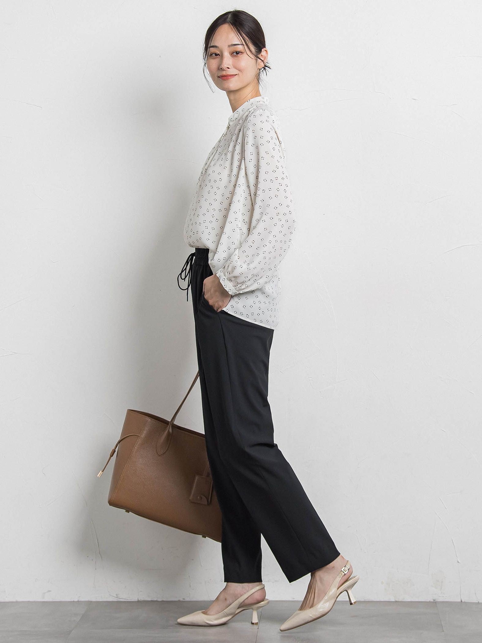 【WEB限定】バックサテン小紋プリントブラウス