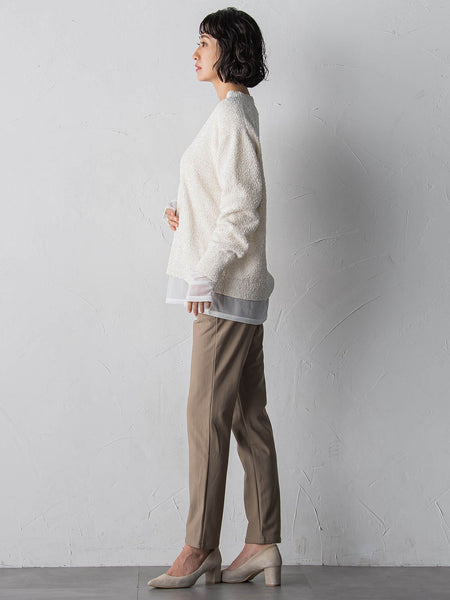 ツヤモールVネックニット