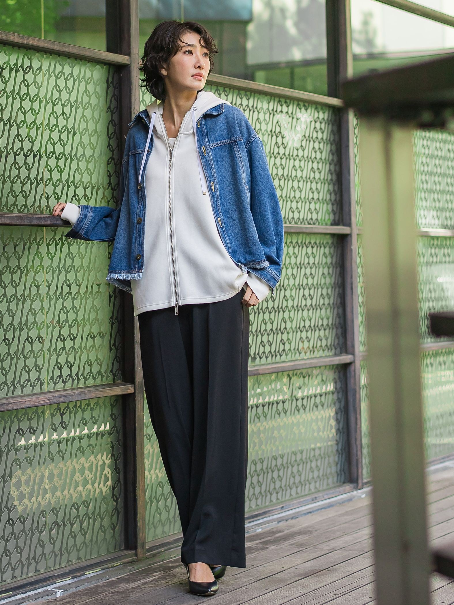 【大きいサイズ】ストレッチダンボールジップパーカー