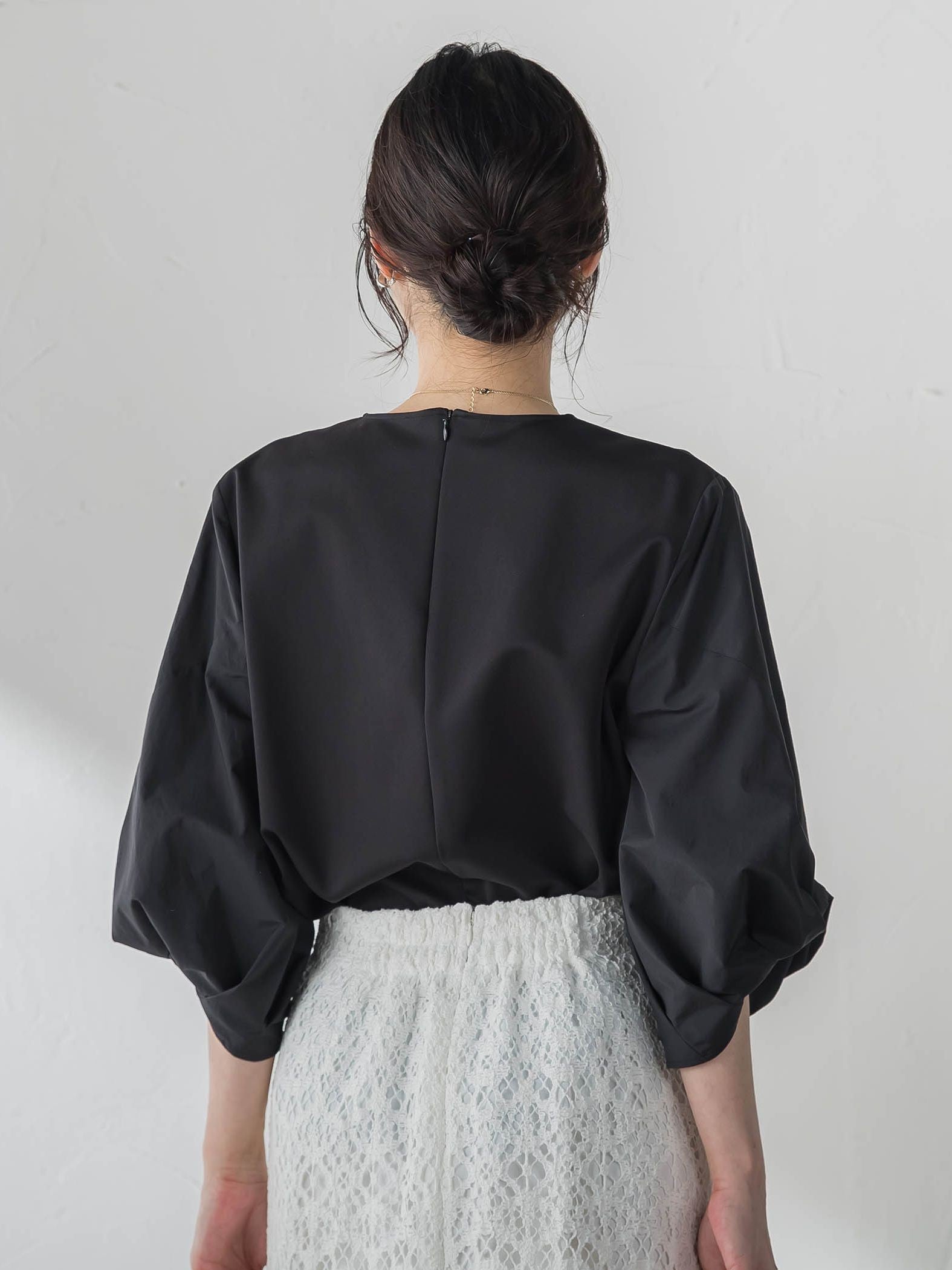 デザインスリーブプルオーバー