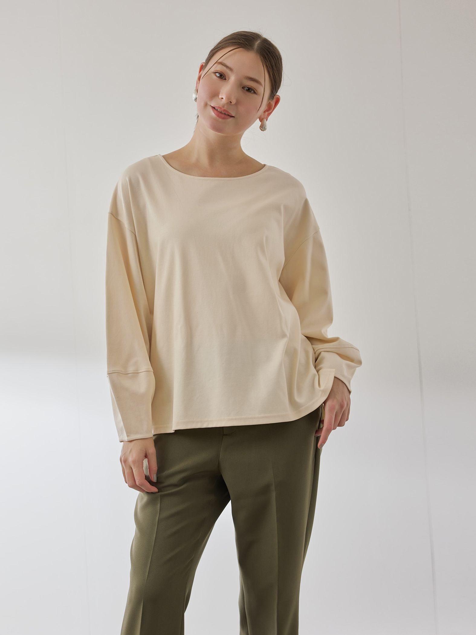 シルキースムースランタンスリーブカットソー≪手洗い可能≫