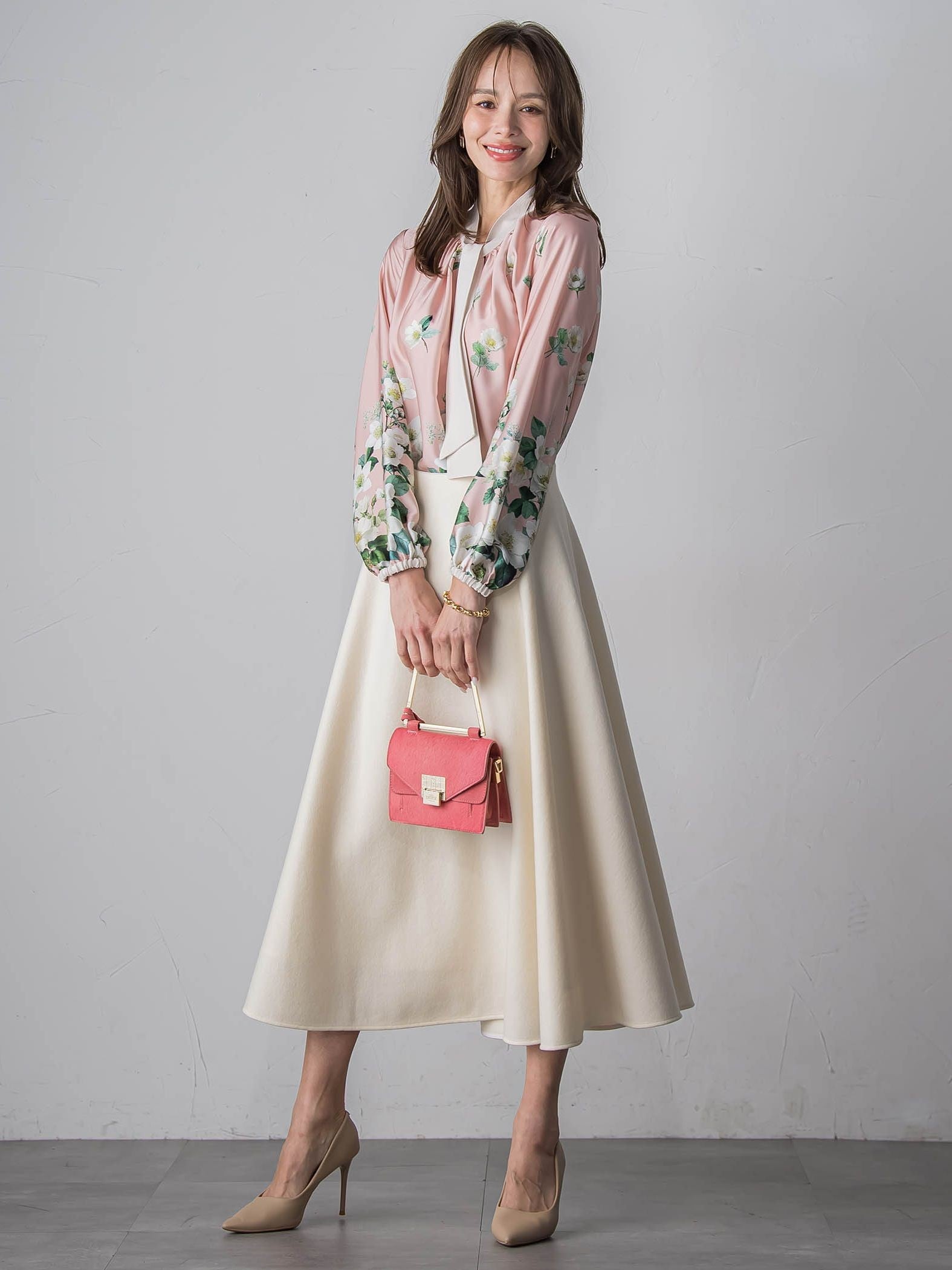 クリスマスローズブラウス