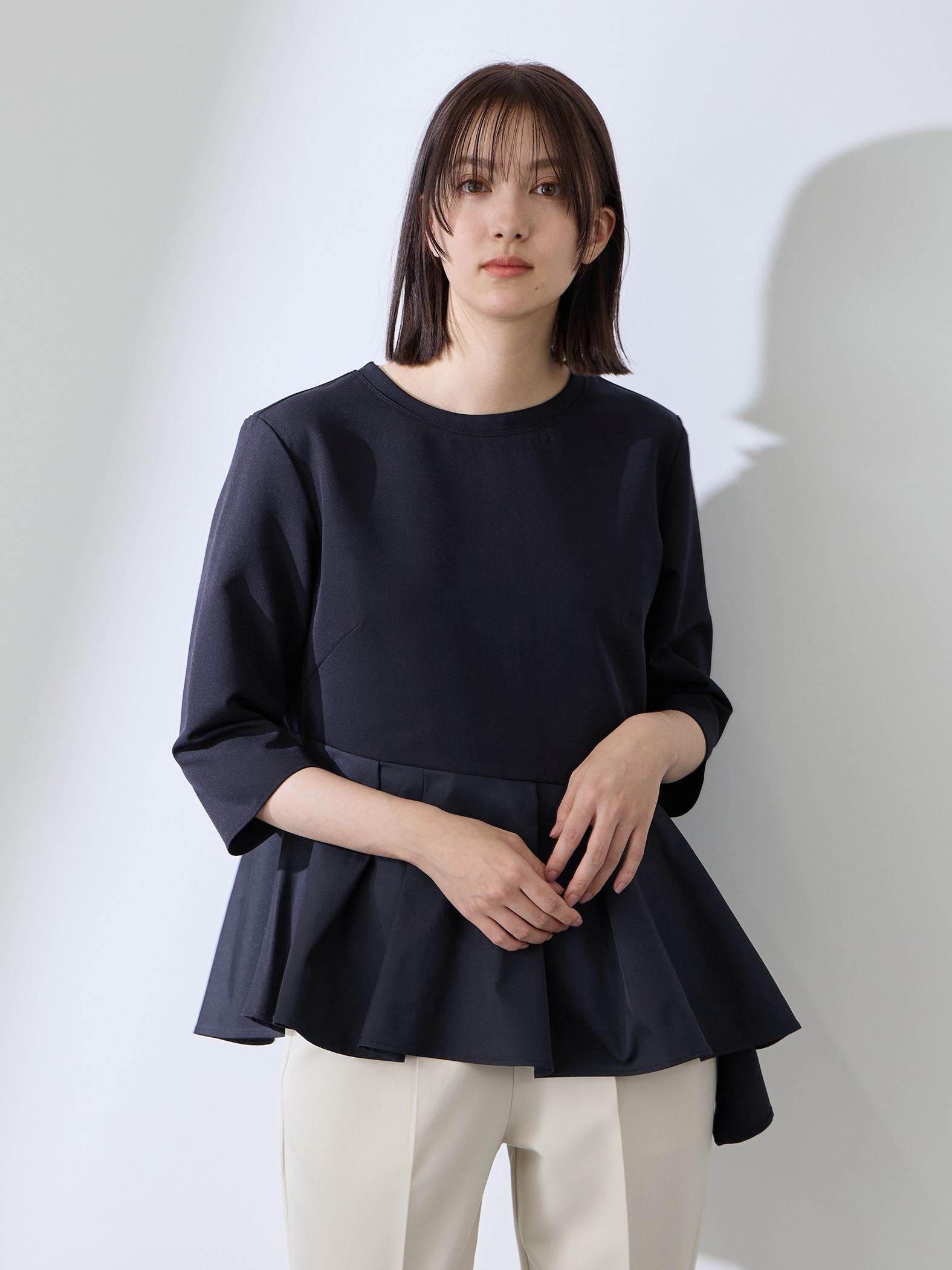 ダブルクロスストレッチペプラムブラウス